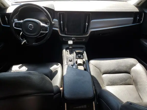 YV1A22MK8H1004500 2017 VOLVO S90 - Image 8