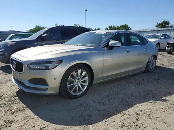 YV1A22MKXH1001615 2017 VOLVO S90 - Image 1