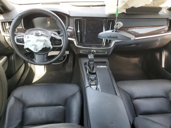 YV1A22MKXH1004904 2017 VOLVO S90 - Image 8