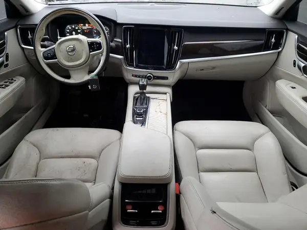 YV1A22MKXH1010945 2017 VOLVO S90 - Image 8
