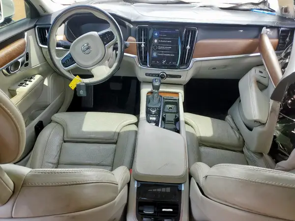 YV1A22ML1H1013645 2017 VOLVO S90 - Image 8