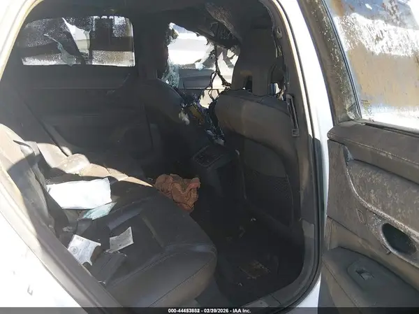 YV1A22ML1H1014150 2017 VOLVO S90 - Image 8