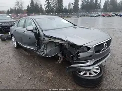 YV1A22ML2H1006767 2017 VOLVO S90