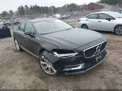 YV1A22ML2H1006803 2017 VOLVO S90