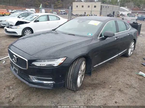 YV1A22ML2H1006803 2017 VOLVO S90 - Image 2