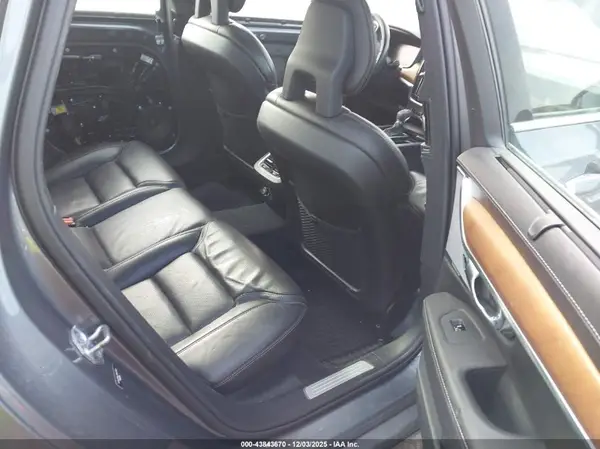 YV1A22ML2H1011113 2017 VOLVO S90 - Image 8