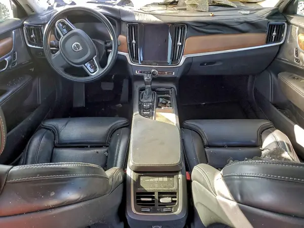 YV1A22ML3H1000816 2017 VOLVO S90 - Image 8