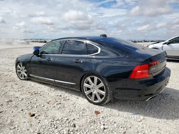 YV1A22ML3H1002940 2017 VOLVO S90 - Image 2