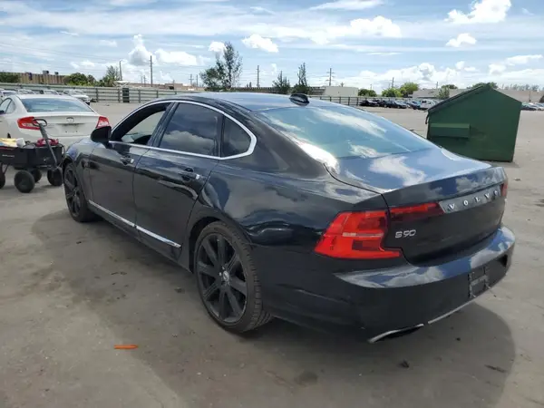 YV1A22ML3H1008625 2017 VOLVO S90 - Image 2