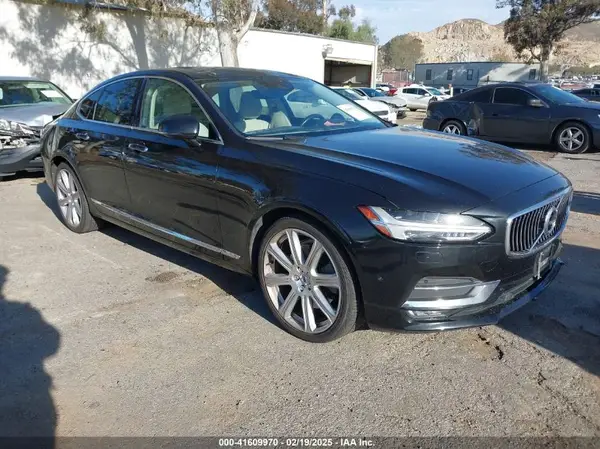 YV1A22ML4H1001070 2017 VOLVO S90 - Image 1
