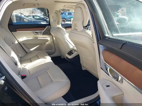 YV1A22ML4H1001070 2017 VOLVO S90 - Image 8
