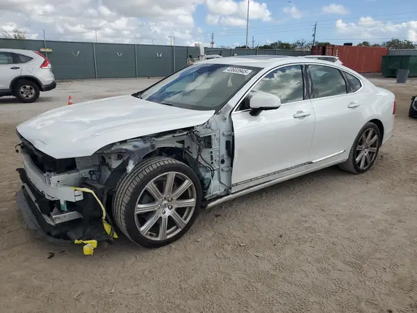 YV1A22ML4H1001859 2017 VOLVO S90 - Image 1