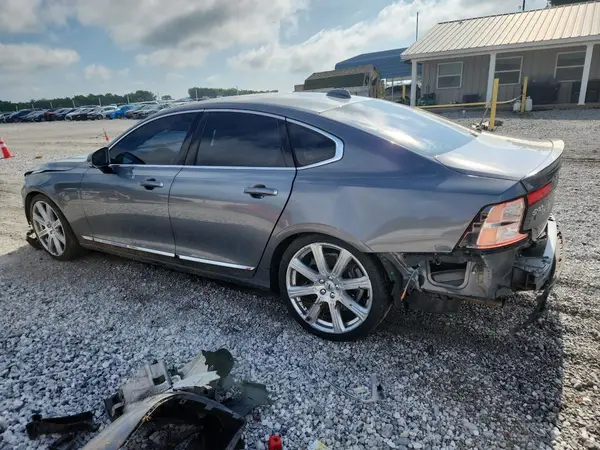 YV1A22ML5H1001711 2017 VOLVO S90 - Image 2