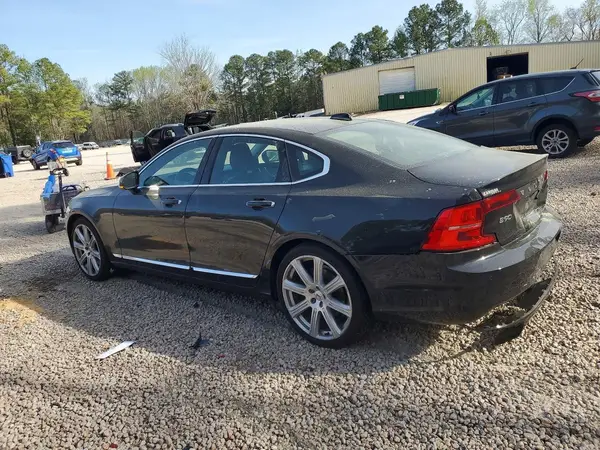YV1A22ML5H1004883 2017 VOLVO S90 - Image 2