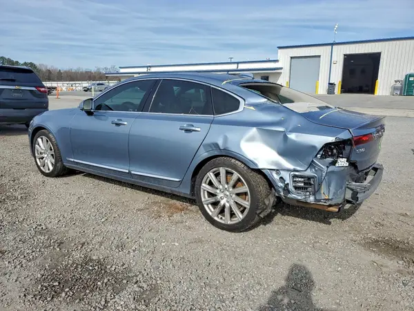 YV1A22ML5H1015043 2017 VOLVO S90 - Image 2
