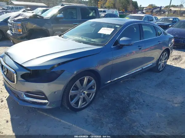 YV1A22ML6H1000891 2017 VOLVO S90 - Image 2