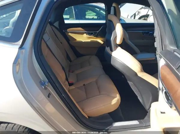 YV1A22ML6H1001734 2017 VOLVO S90 - Image 8