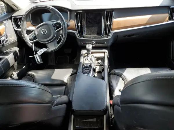 YV1A22ML6H1012040 2017 VOLVO S90 - Image 8