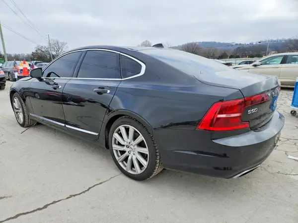 YV1A22ML6H1015357 2017 VOLVO S90 - Image 2