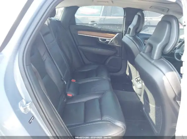 YV1A22ML7H1000639 2017 VOLVO S90 - Image 8