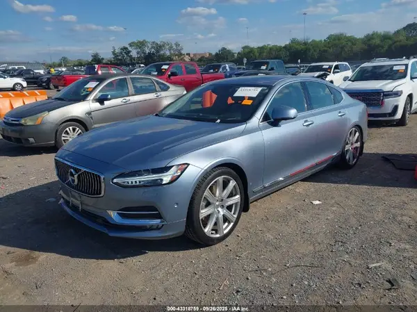 YV1A22ML7H1000821 2017 VOLVO S90 - Image 2