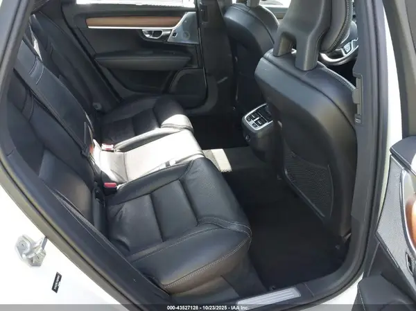 YV1A22ML7H1011849 2017 VOLVO S90 - Image 8