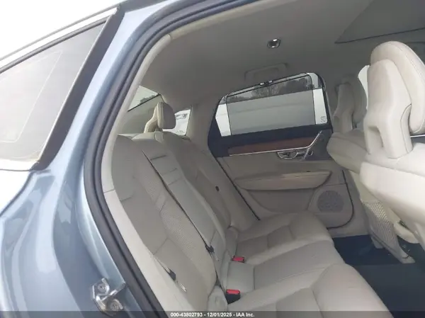 YV1A22ML8H1001296 2017 VOLVO S90 - Image 8