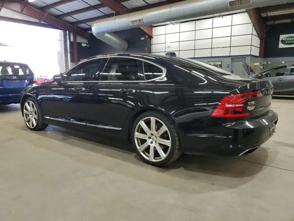 YV1A22ML8H1004358 2017 VOLVO S90 - Image 2