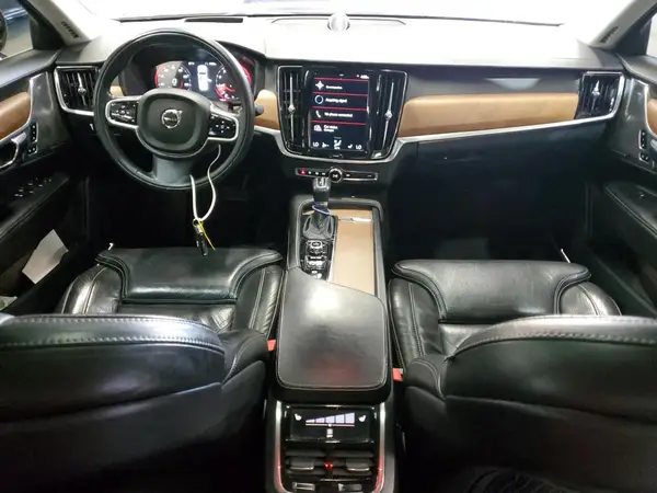 YV1A22ML8H1004358 2017 VOLVO S90 - Image 8