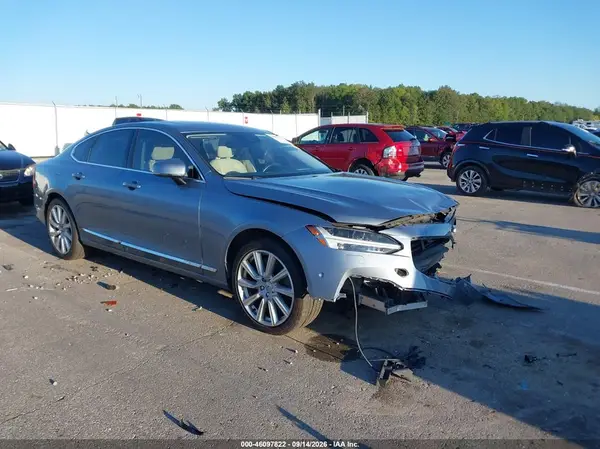 YV1A22ML8H1006577 2017 VOLVO S90