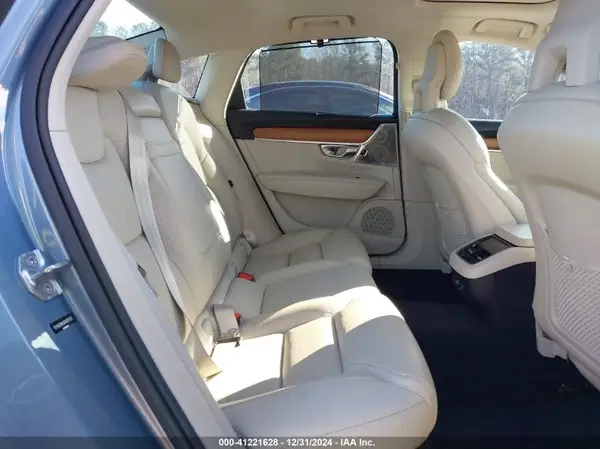 YV1A22ML8H1017403 2017 VOLVO S90 - Image 8
