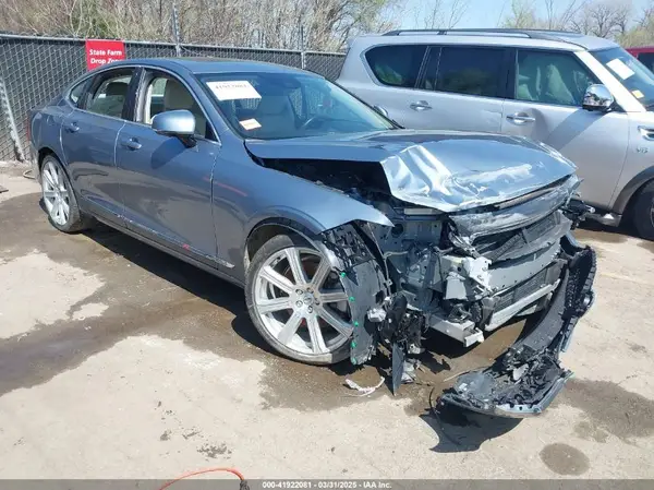 YV1A22ML9H1000836 2017 VOLVO S90 - Image 1