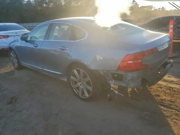 YV1A22ML9H1001193 2017 VOLVO S90 - Image 2
