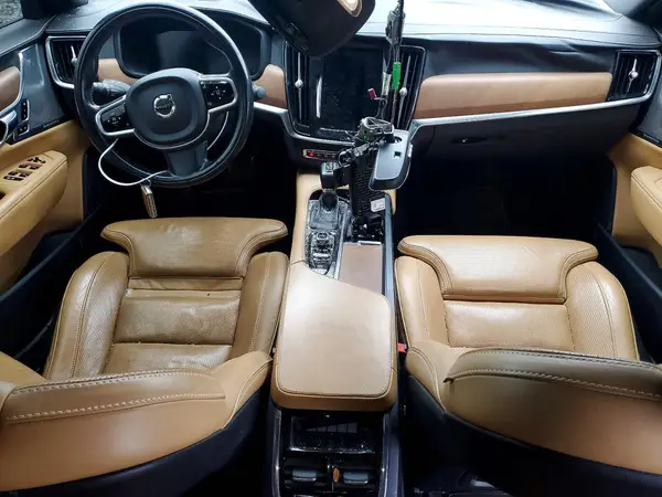 YV1A22ML9H1004398 2017 VOLVO S90 - Image 8
