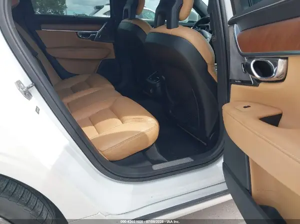 YV1A22MLXH1001591 2017 VOLVO S90 - Image 8