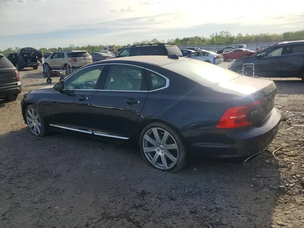 YV1A22MLXH1007519 2017 VOLVO S90 - Image 2