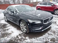 YV1A22MLXH1011750 2017 VOLVO S90