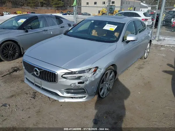 YV1A22MLXH1012333 2017 VOLVO S90 - Image 2