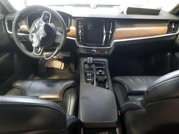 YV1A22MLXH1017077 2017 VOLVO S90 - Image 8
