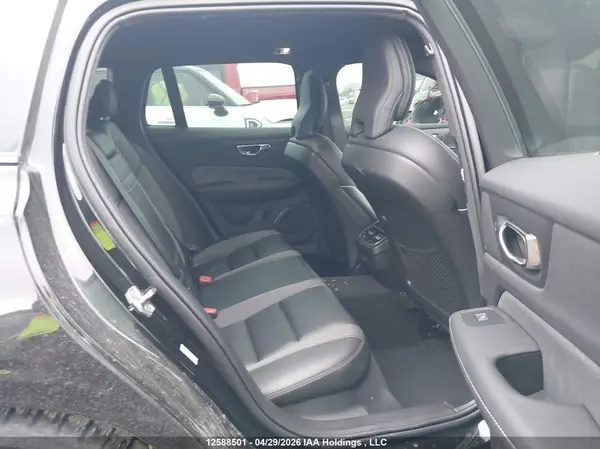 YV1A22SM7N1478809 2022 VOLVO V60 - Image 8