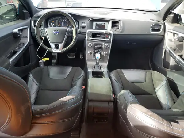 YV1A92SW0G1296157 2016 VOLVO V60 - Image 8