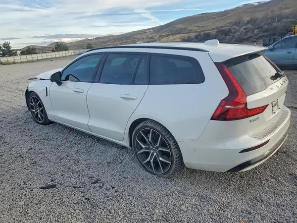 YV1H60EP3R1620298 2024 VOLVO V60 - Image 2
