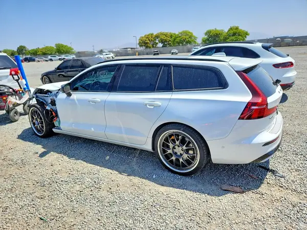 YV1H60EP6S1642057 2025 VOLVO V60 - Image 2