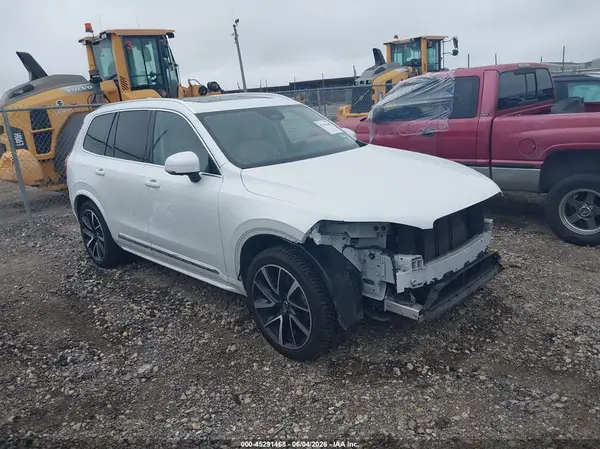 YV40621N5P1974109 2023 VOLVO XC90