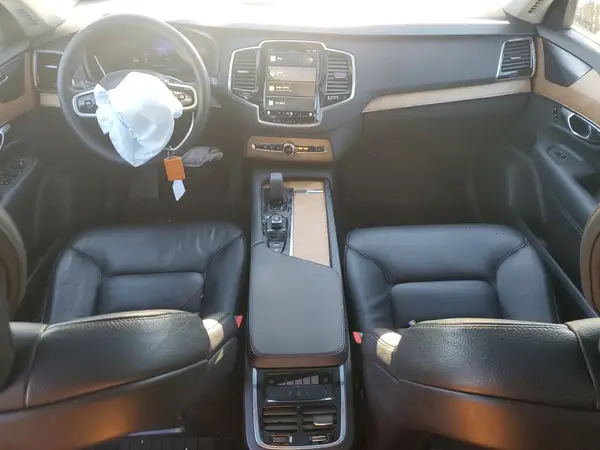 YV40621N6P1902576 2023 VOLVO XC90 - Image 8