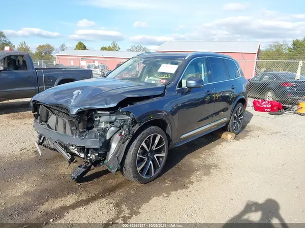 YV40621NXP1921292 2023 VOLVO XC90 - Image 2