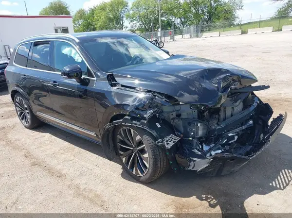 YV4062JB6S1373774 2025 VOLVO XC90 - Image 1