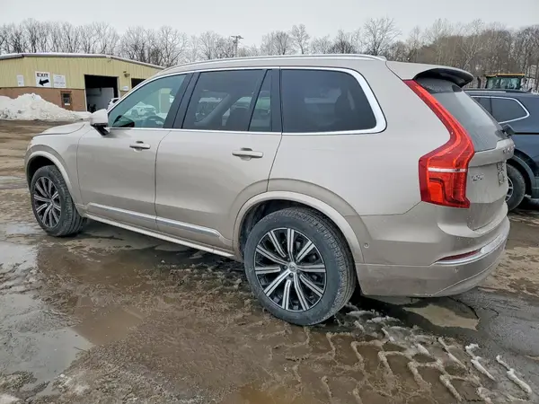 YV4062JE9R1254296 2024 VOLVO XC90 - Image 2