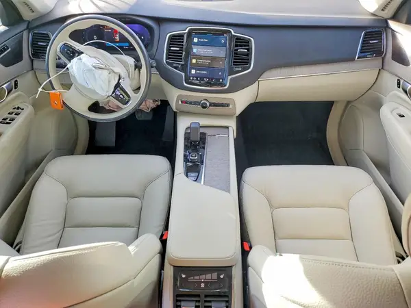 YV4062JE9S1309464 2025 VOLVO XC90 - Image 8