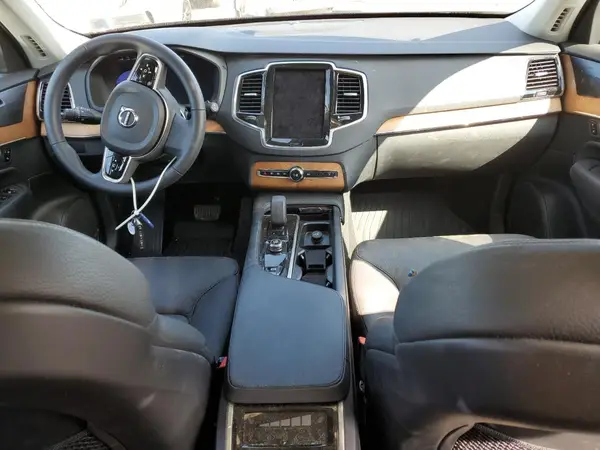 YV4062JEXR1173906 2024 VOLVO XC90 - Image 8